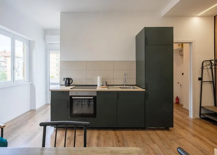 Appartamento Lovely Near Metro C - Colosseo 17 Min Roma