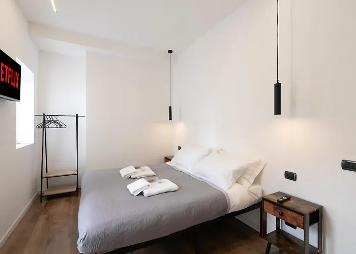 Appartamento Lovely Near Metro C - Colosseo 17 Min Roma